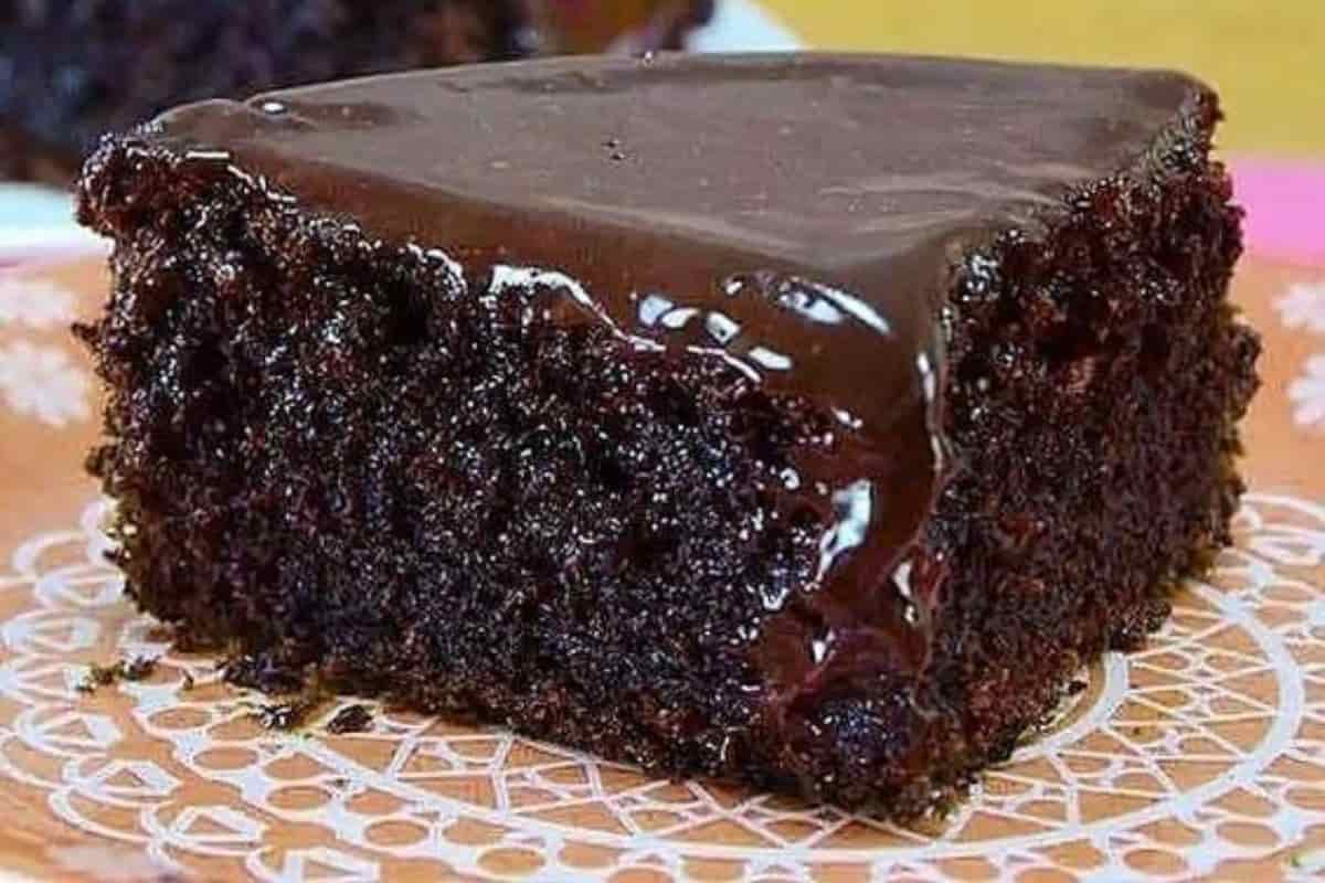 Bolo de Chocolate: Receita Simples e Irresistível