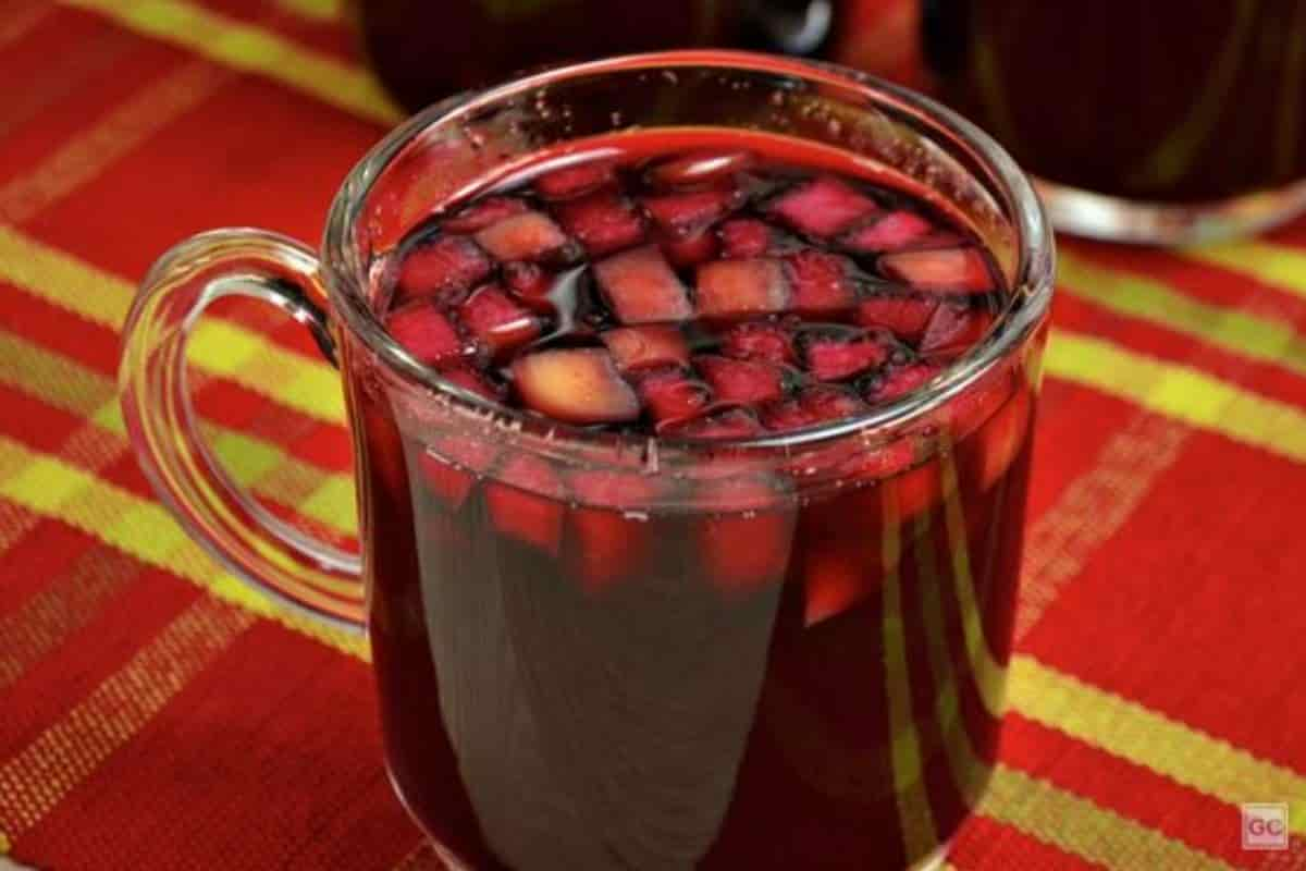 5 Passos para Fazer o Melhor Vinho Quente de Festa Junina