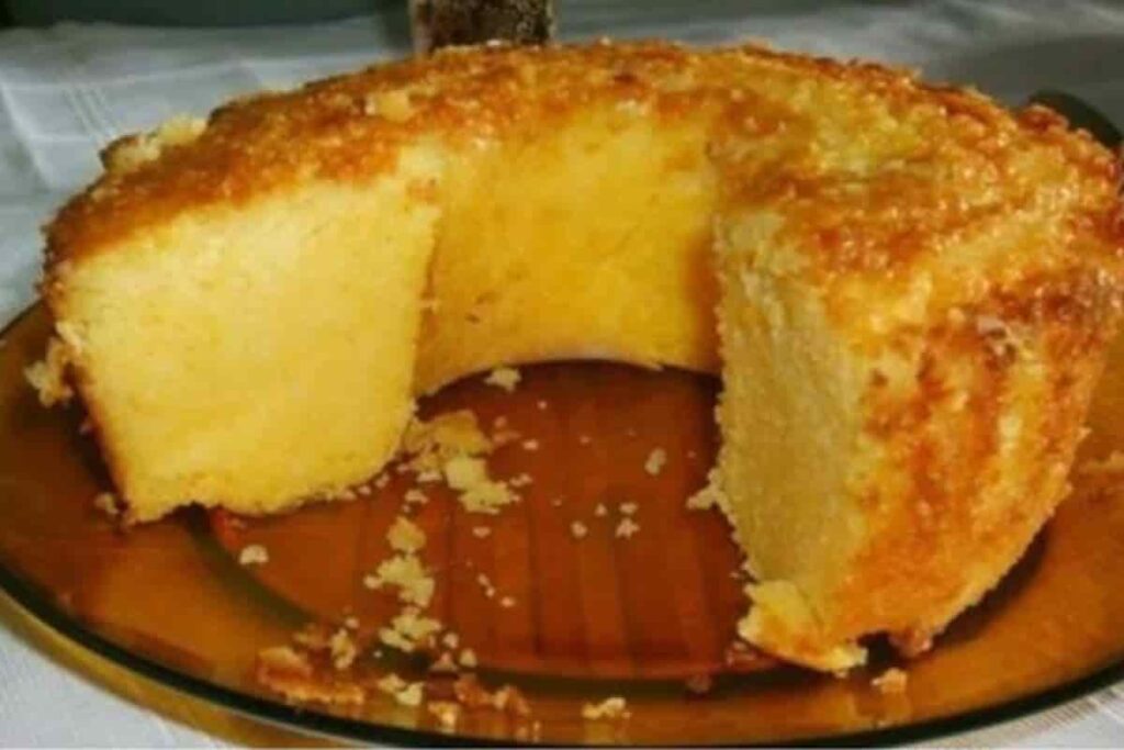 Aprenda a Fazer Bolo Mole de Milho em 3 Etapas