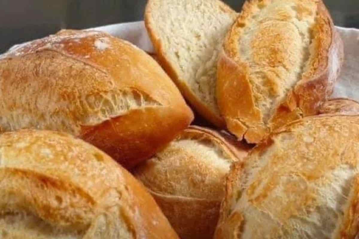 Receita de Pão Francês Crocante: Passo a Passo Detalhado