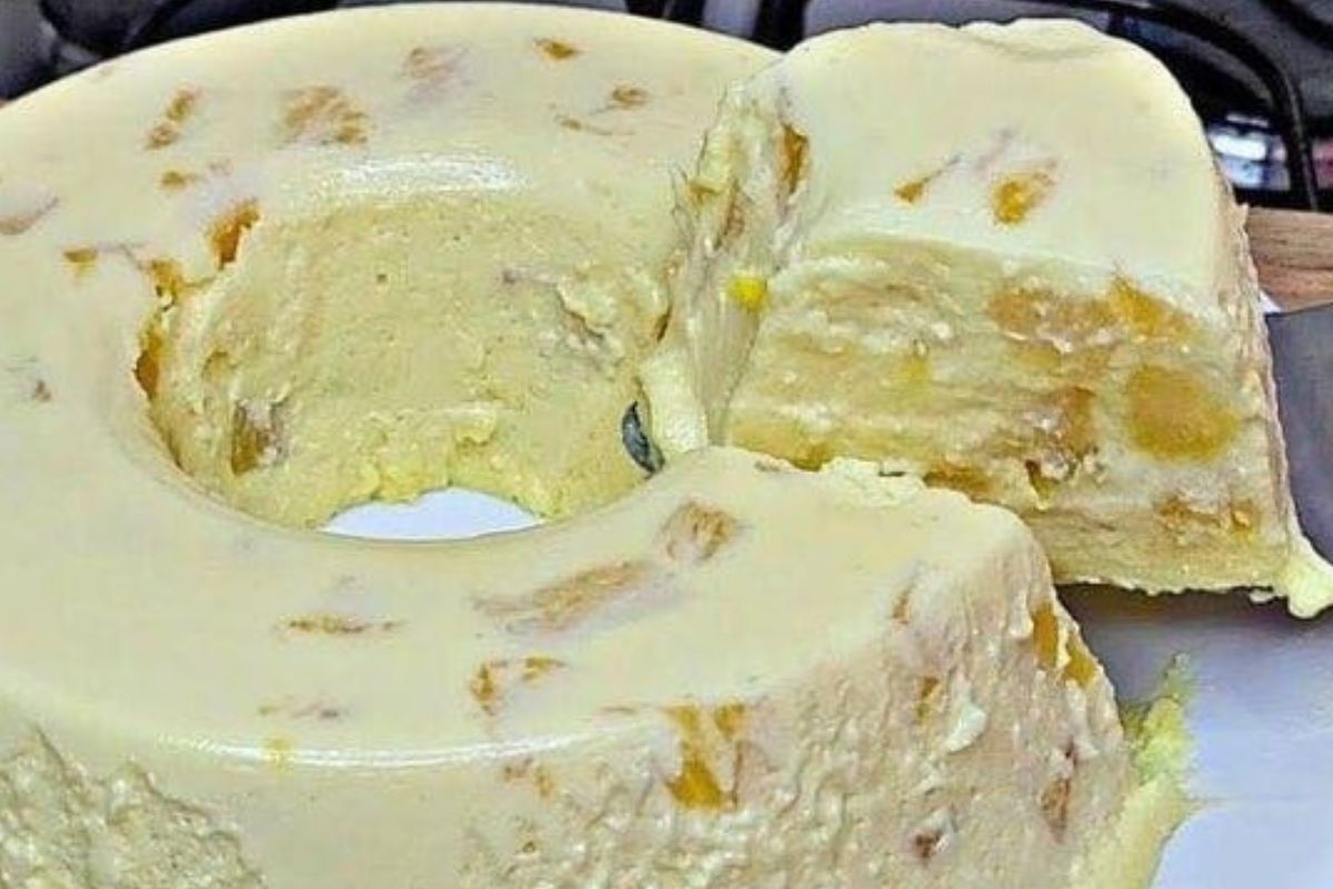 Delicioso Pudim de Abacaxi com Creme de Leite em 4 Etapas