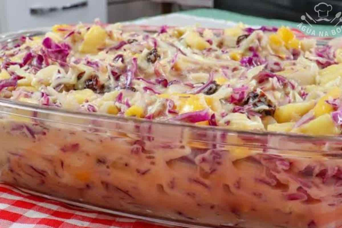 Receita de Salada Tropical: Pronta em 10 Minutos